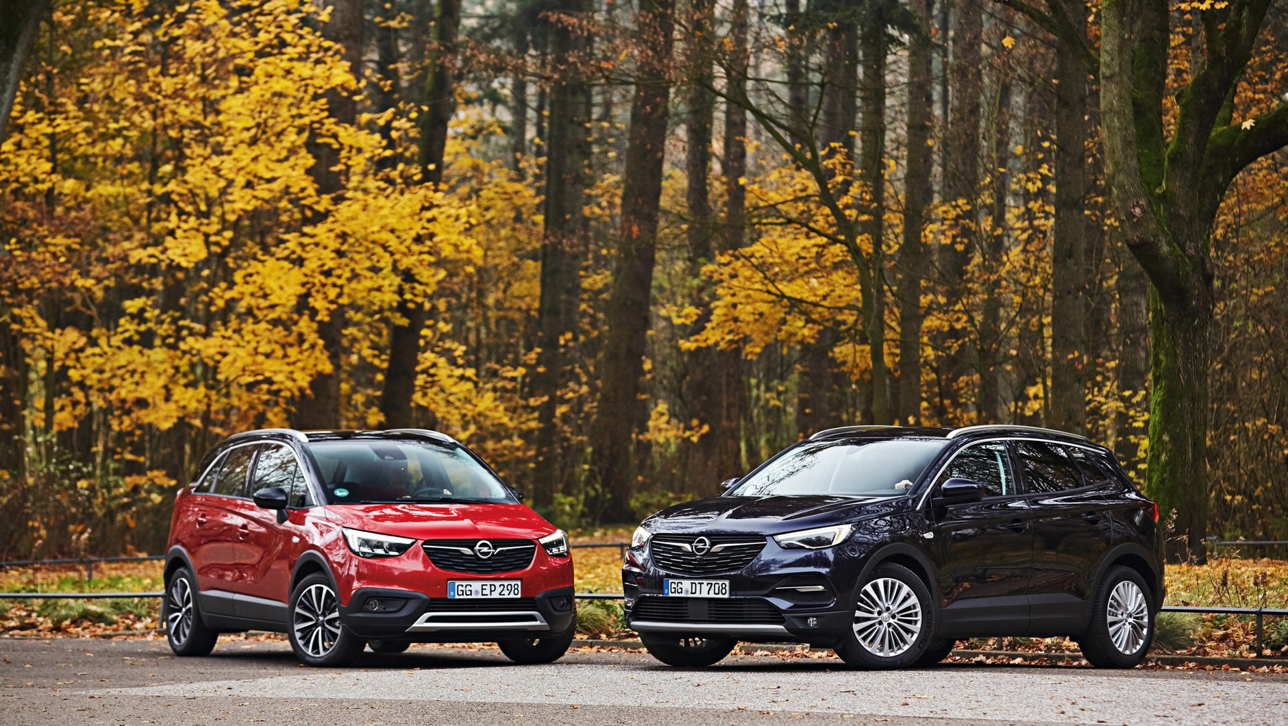 Porównanie par SUV-ów od Opla, Kii, Suzuki, Mini i BMW