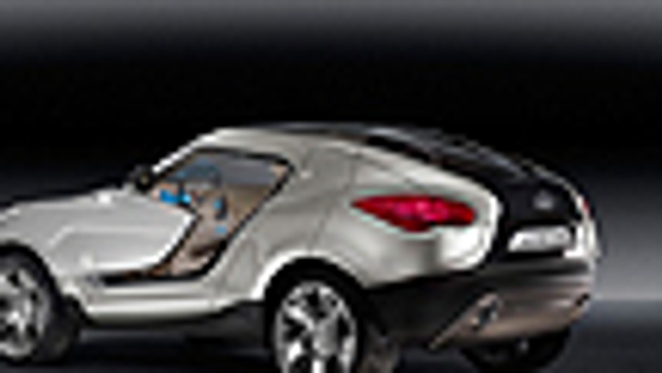 Hyundai QarmaQ - Auto z 900 butelek