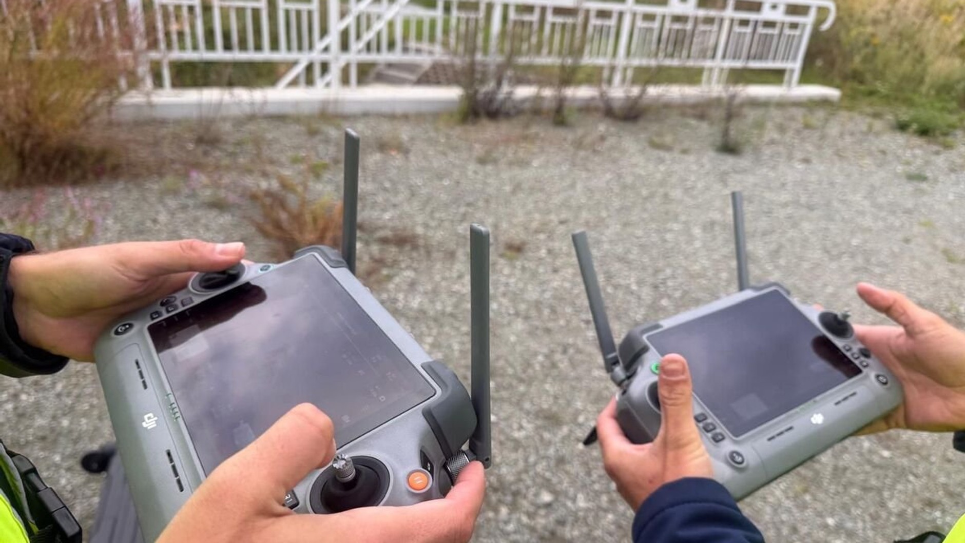 Dron nad przejazdami kolejowymi. "Bezpieczny przejazd kolejowy”