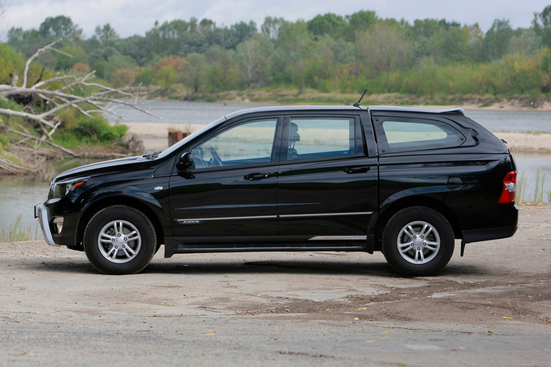 SsangYong Acyton Sports: komfortowy pikap w dobrej cenie