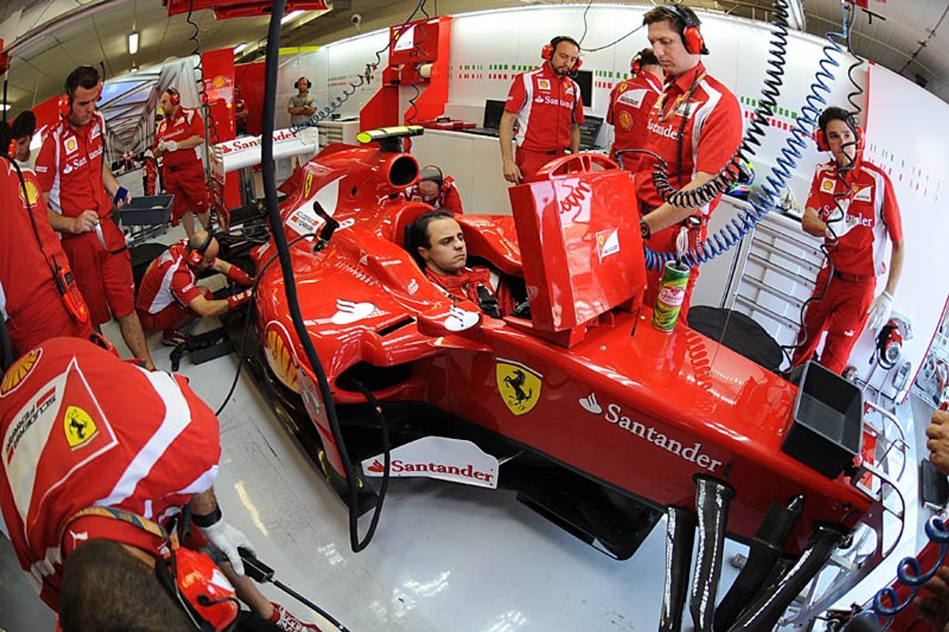 Grand Prix Europy 2011: Vettel przed Alonso i Webberem (relacja, wyniki)