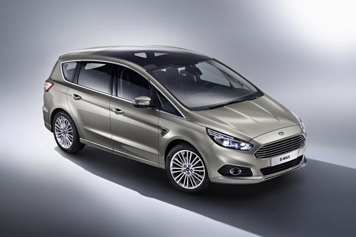 Odmłodzony Ford S-MAX w Paryżu