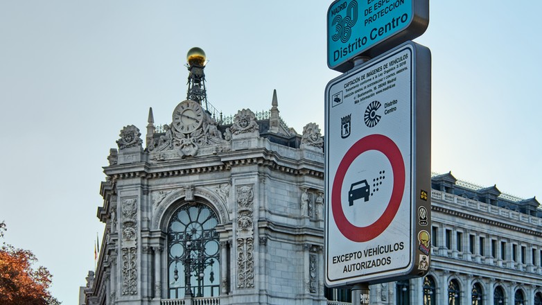 shutterstock 2574031699