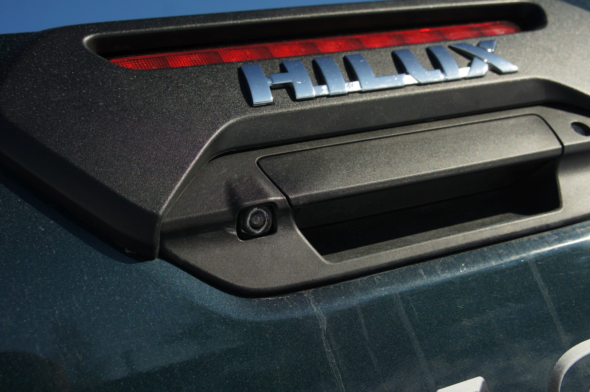 Toyota Hilux 2.8 D-4D MHEV Invincible