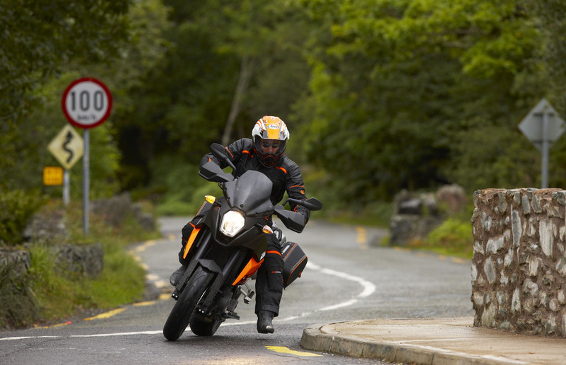 KTM 2009 – prawdziwy supersport i turystyczny motard