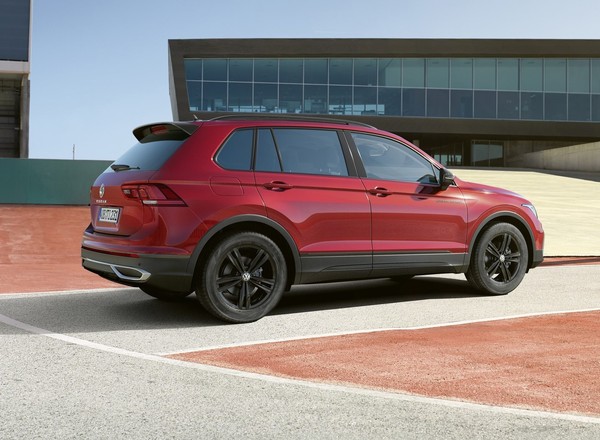 Quasi-sportowa quasi-terenówka. Volkswagen Tiguan Urban Sport debiutuje w salonach