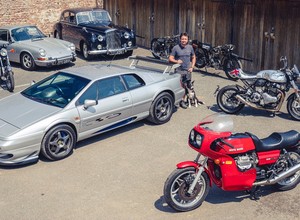Richard Hammond rozstaje się ze swoimi perełkami. Fragment kolekcji idzie pod młotek
