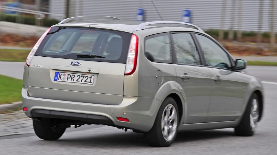 Ford Focus Tournier (2005-11) 1.8/125 KM - od 15 000 zł