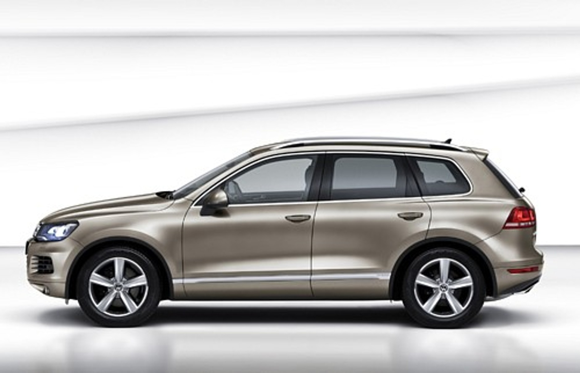 Volkswagen Touareg: Z oszczędną hybrydą