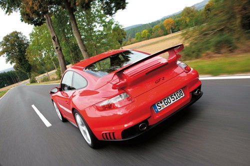 Porsche GT2 kontra Ferrari Scuderia - Zew prędkości