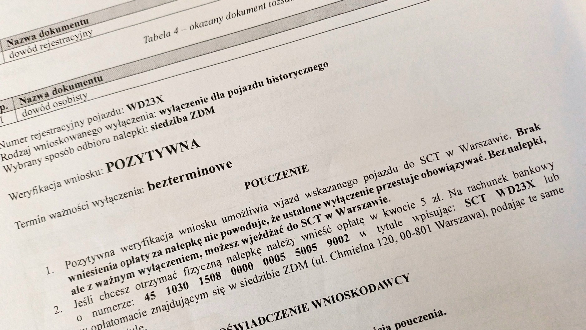 Nalepka uprawniająca do wjazdu do strefy? Miasto nie zdążyło ich wydrukować, kwitek wystarczy