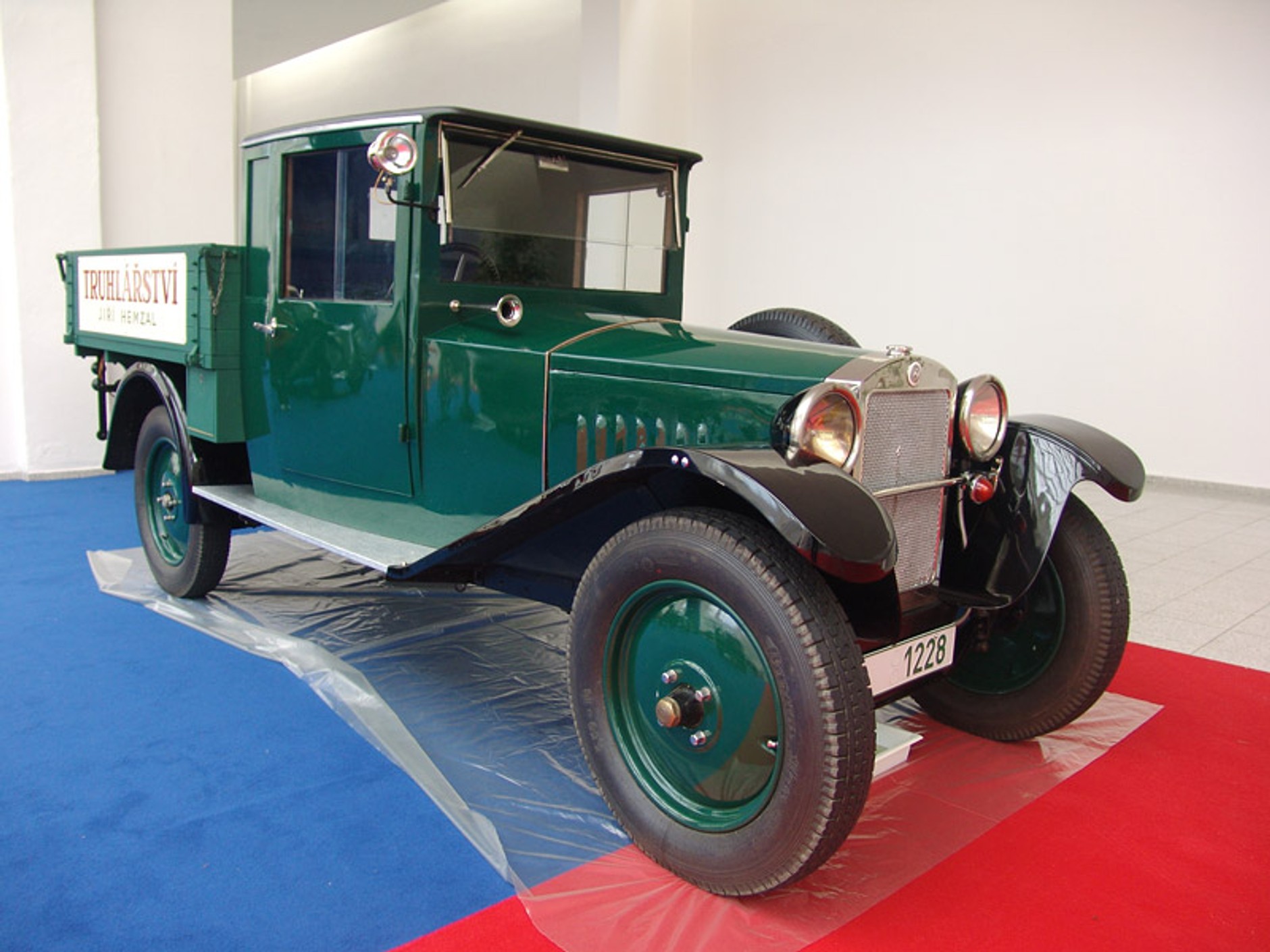 Ponad 100 lat czeskiej motoryzacji (fotogaleria)