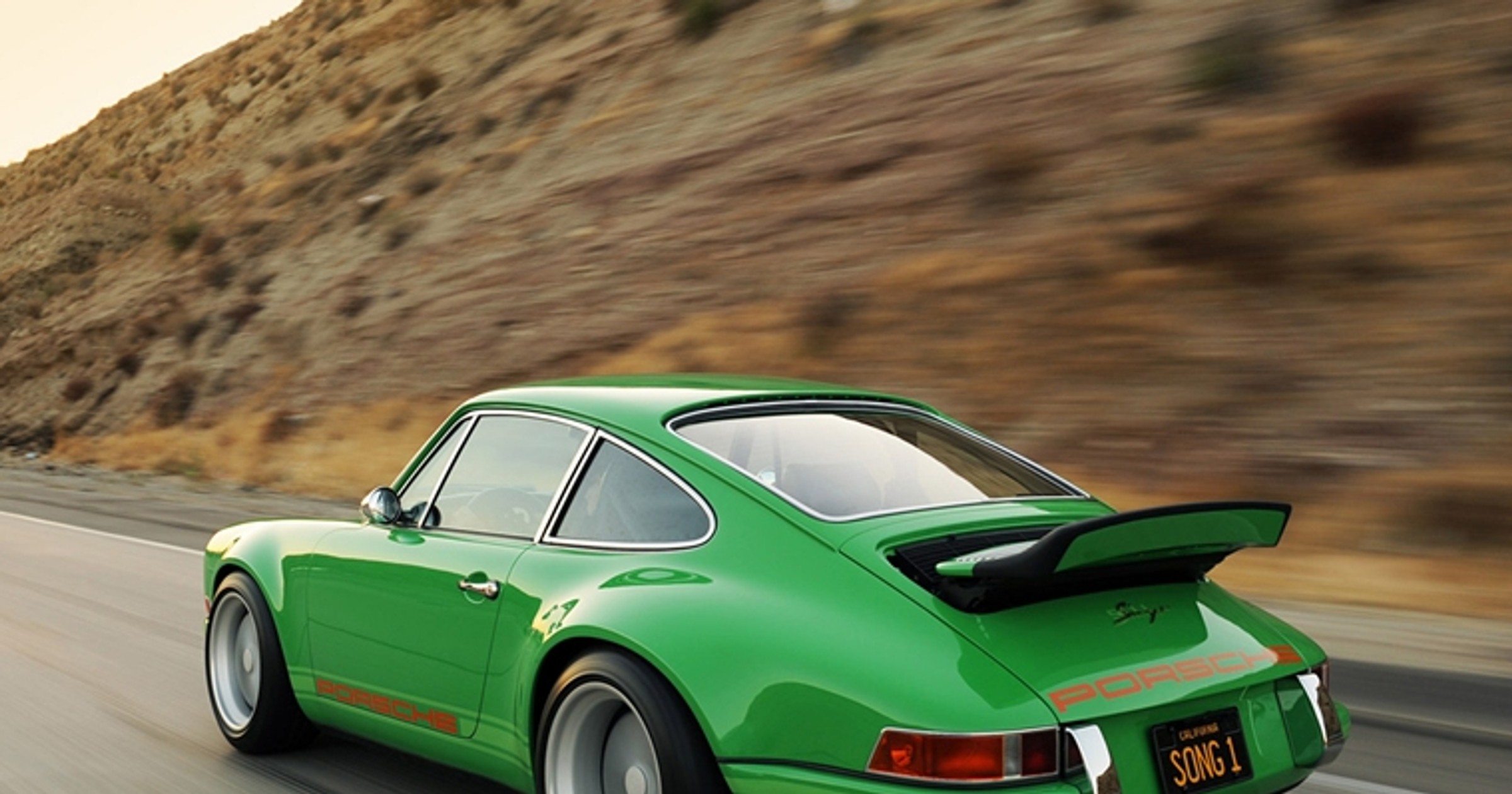 Singer 911 – mariaż retro z futuryzmem