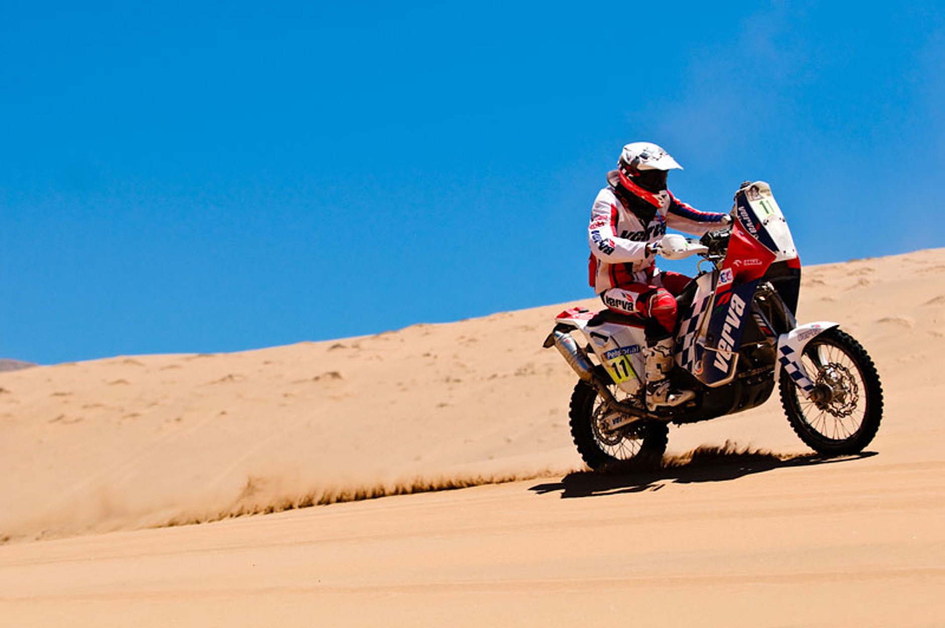 Rajd Dakar 2010: Przygoński goni najlepszych, pech Hołowczyca (9. etap na żywo, wyniki, foto)