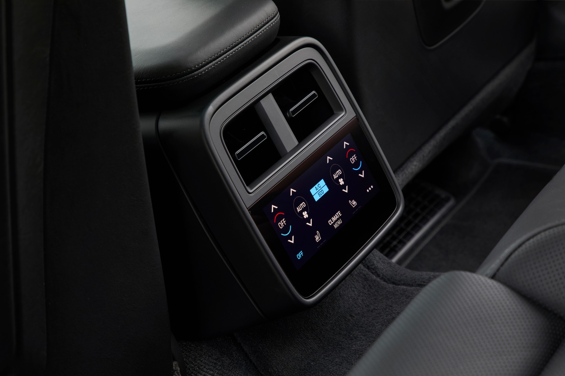 Porsche Taycan – jak jeździ pierwsze elektryczne Porsche?