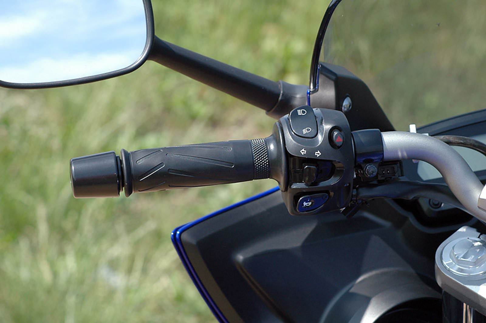 Yamaha FZ6 Fazer S2: motocykl dla dużych i małych (test)