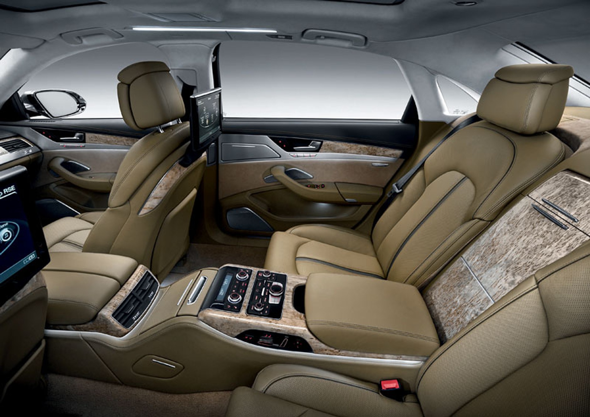 Pekin 2010: Audi A8 L W12 quattro – 500 KM i większy komfort dla Chińczyków