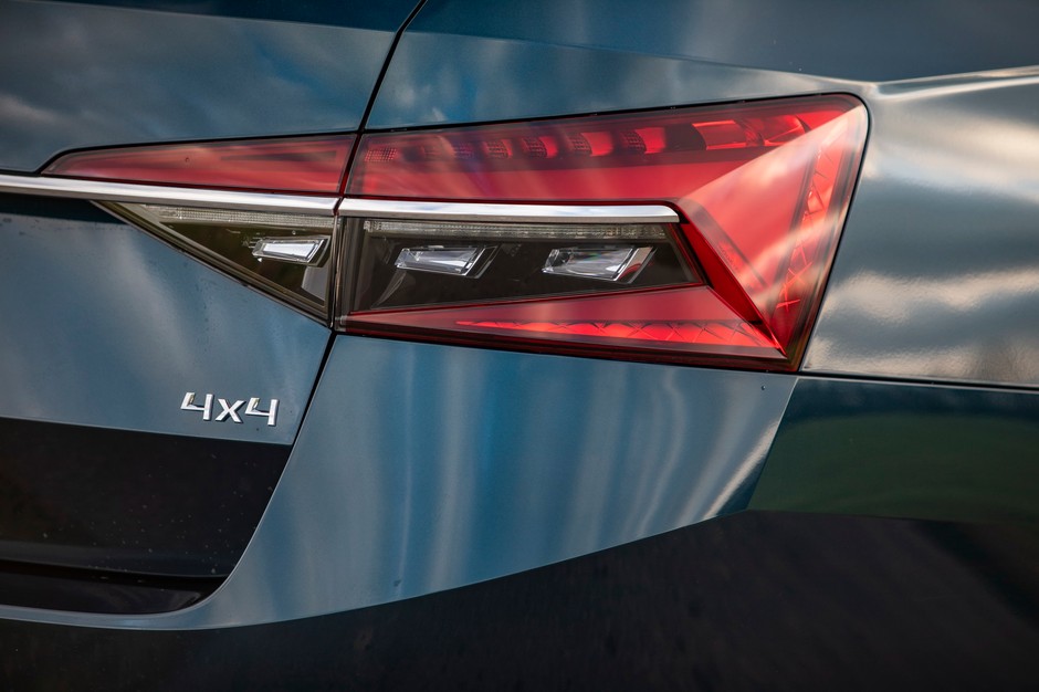 Skoda Superb Scout