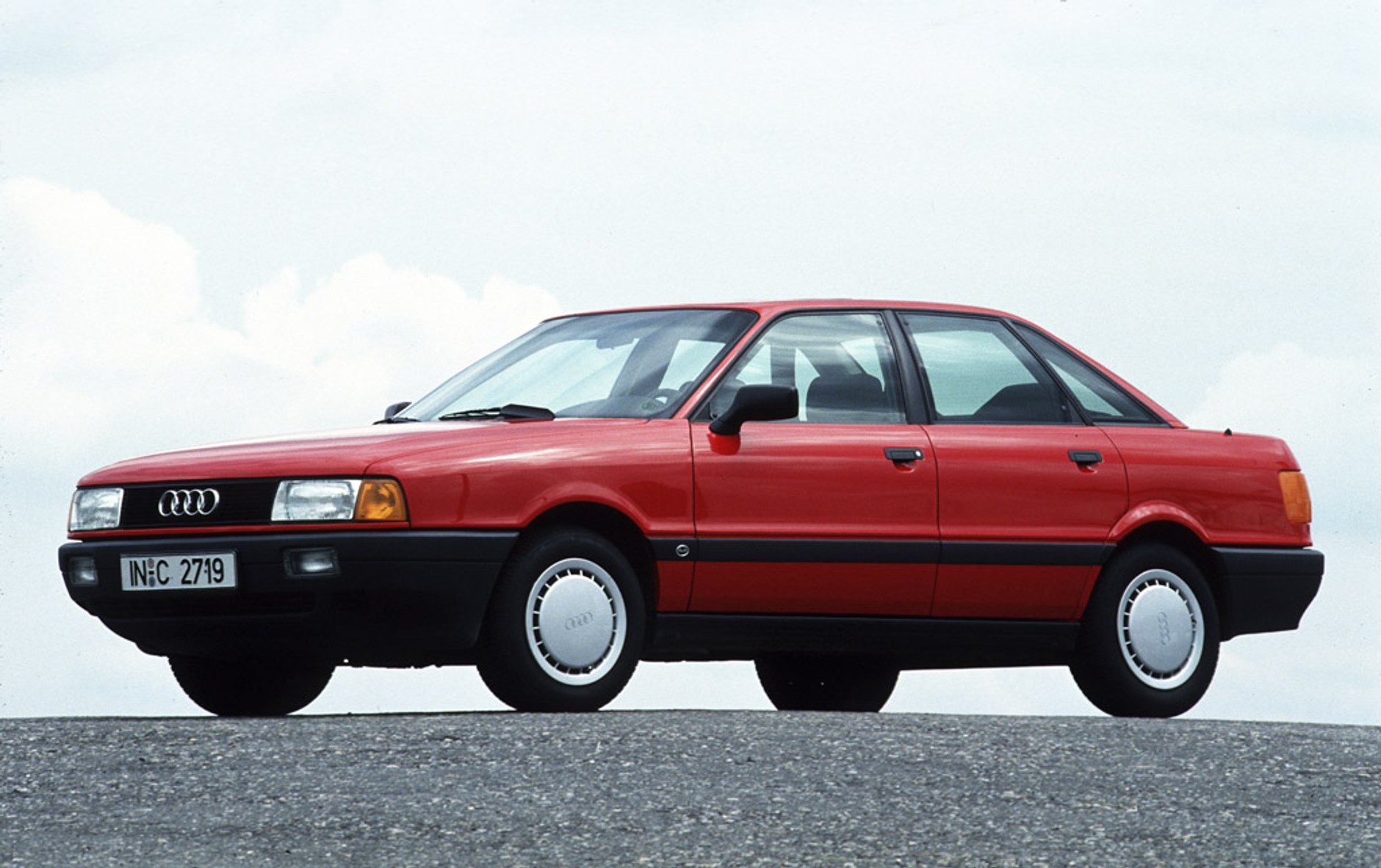 Samochody pod choinkę: oferty już od 1000 zł