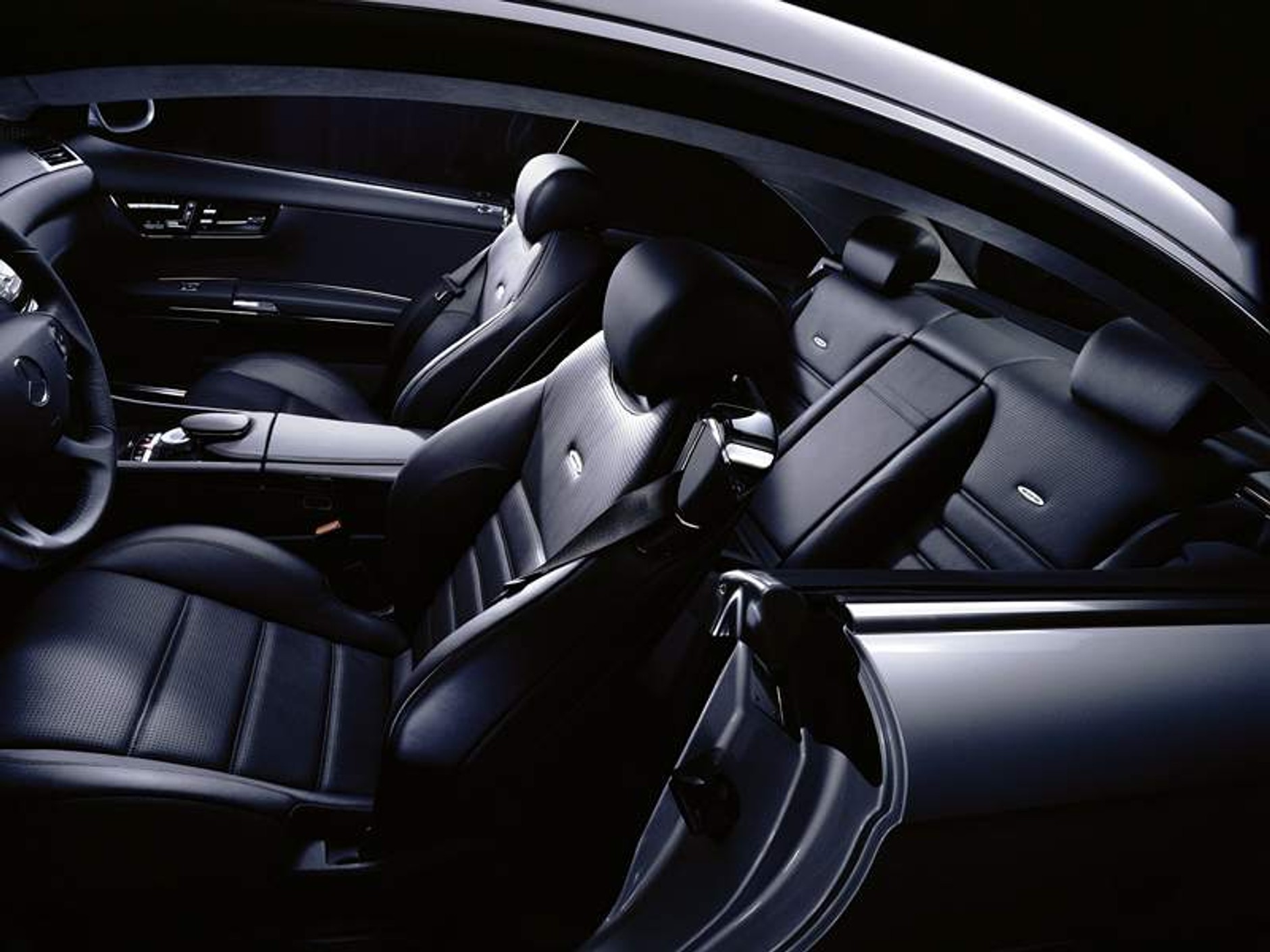 Mercedes-Benz CL 63 AMG – szybki luksus