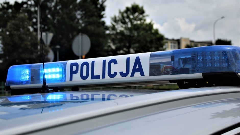 Policjanci zatrzymali do rutynowej kontroli kierowcę VW. Nie miał jednego zakazu