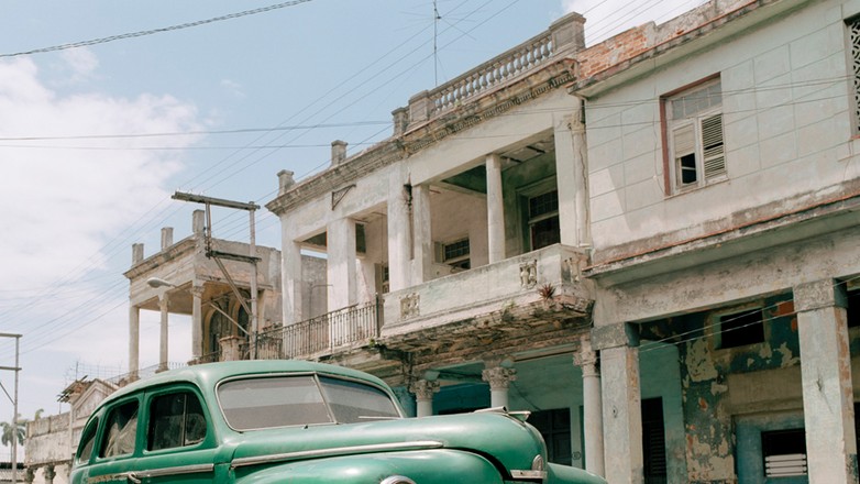 Rynek nowych aut na Kubie czyli Peugeot 508 za... 700 tys. zł
