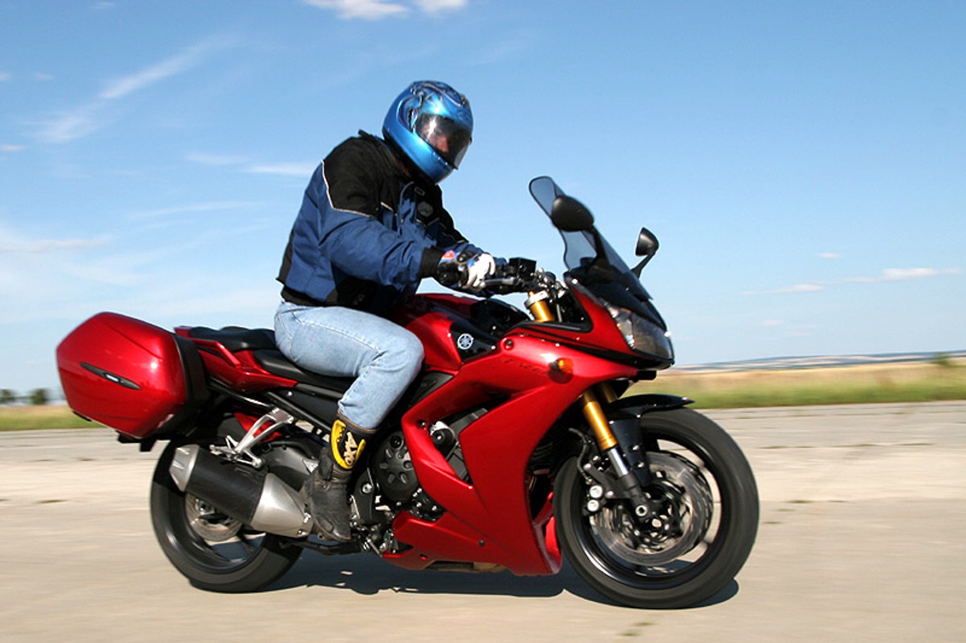 Yamaha FZ1 Grand Tourismo: sportowiec czy turysta? (test)