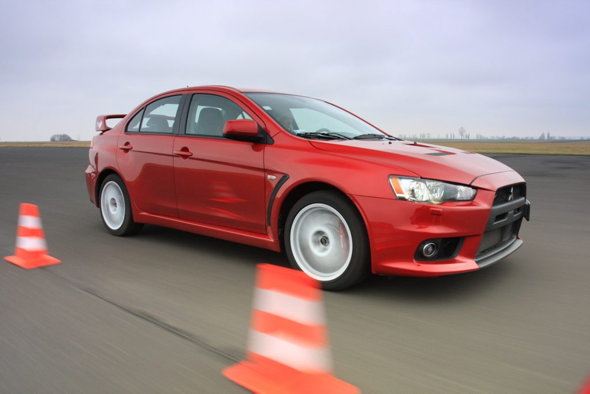 Mitsubishi Lancer Evolution (od 2007 r.)