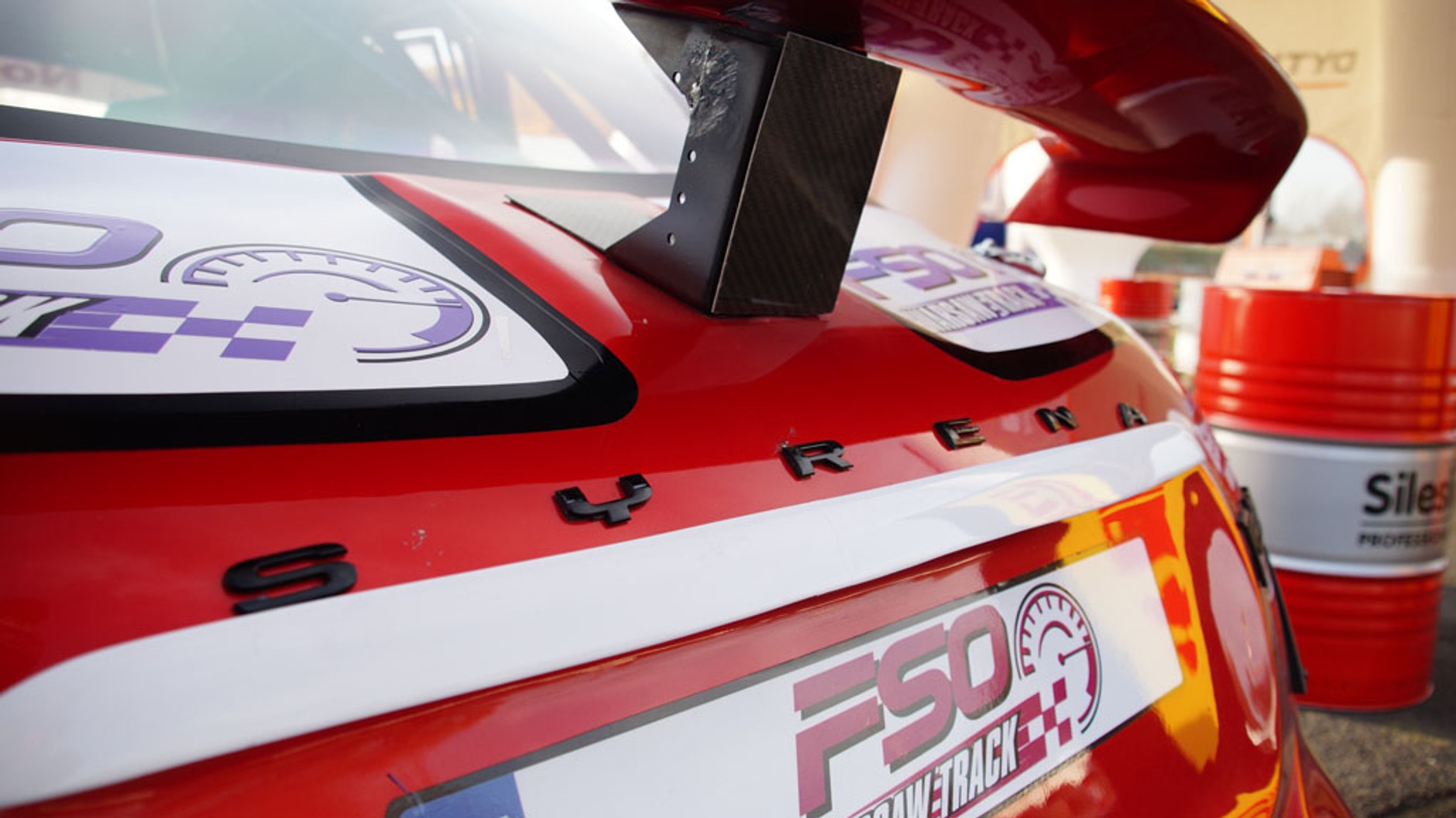 Syrena Meluzyna R zadebiutuje na Karowej | Galeria | Wideo |