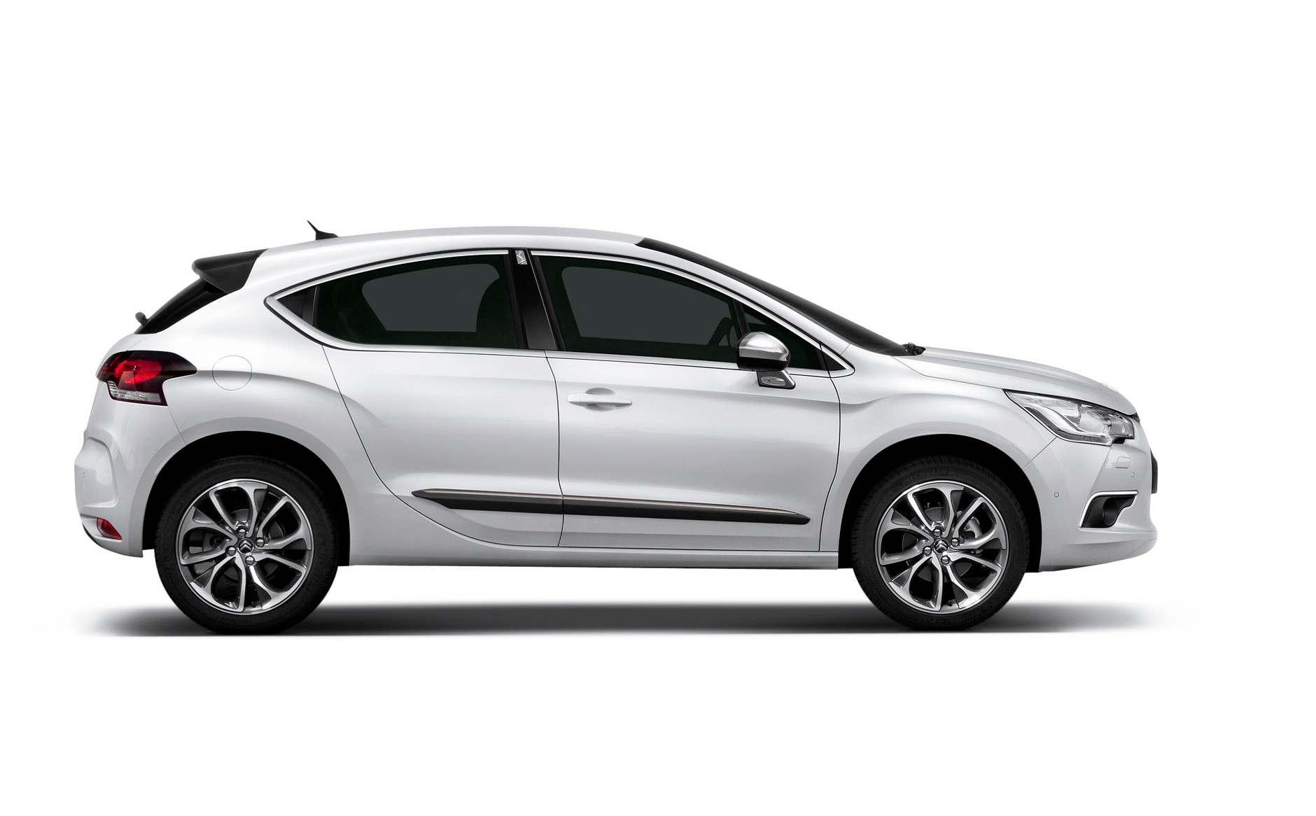 Internauci z całego świata wybrali najpiękniejszy samochód roku