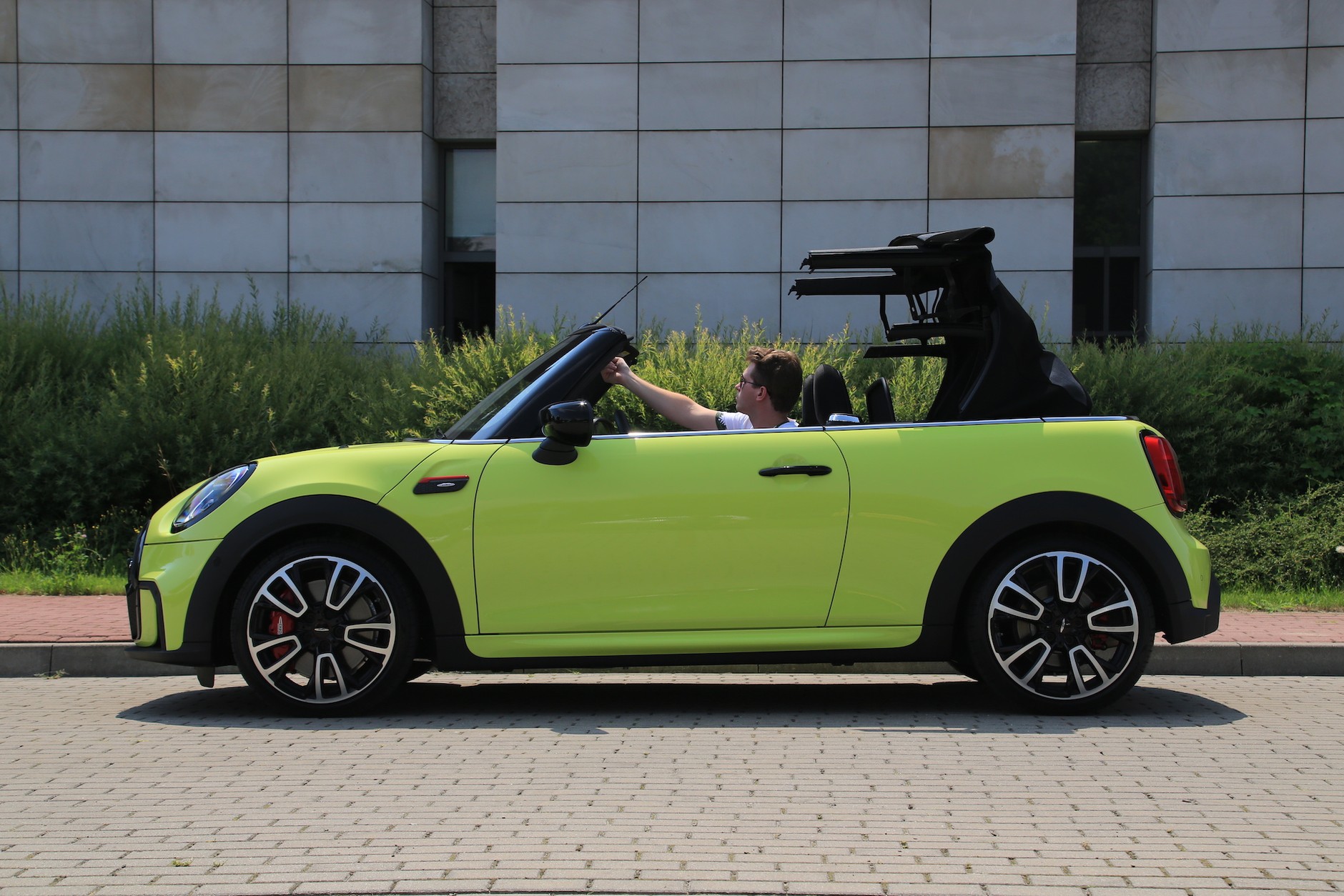 MINI John Cooper Works Cabrio (F57 2021)