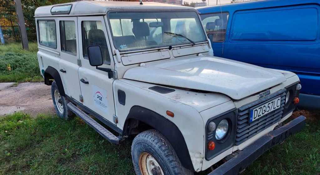 PGE GIEK wyprzedaje auta.