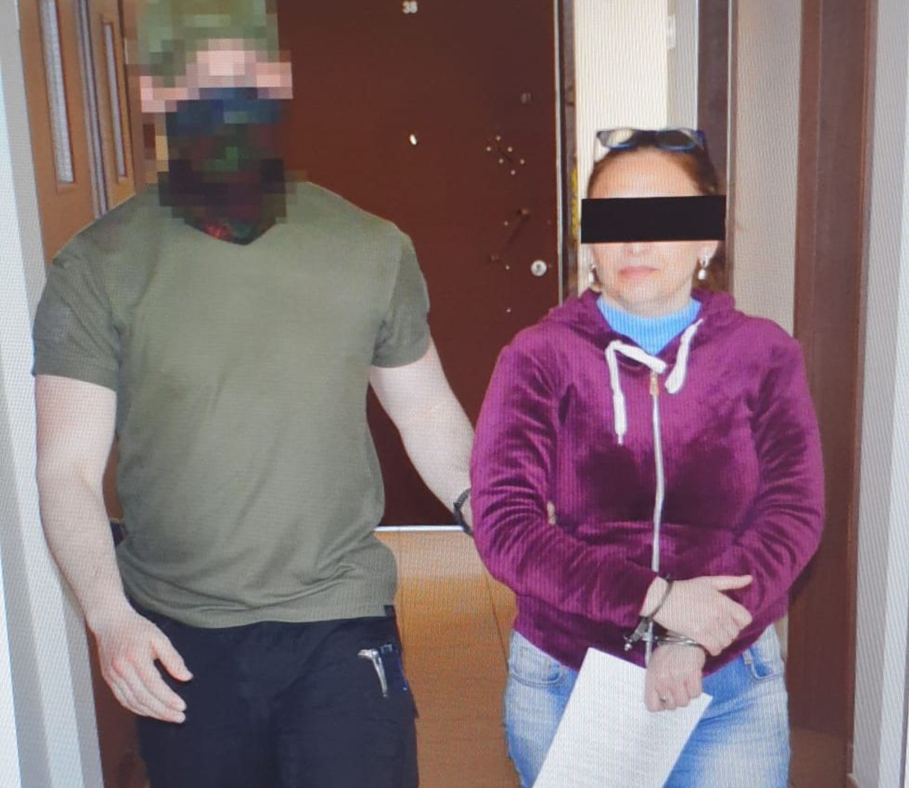 Oszuści oferujący rzekomo darmowy transport uchodźców do Niemiec