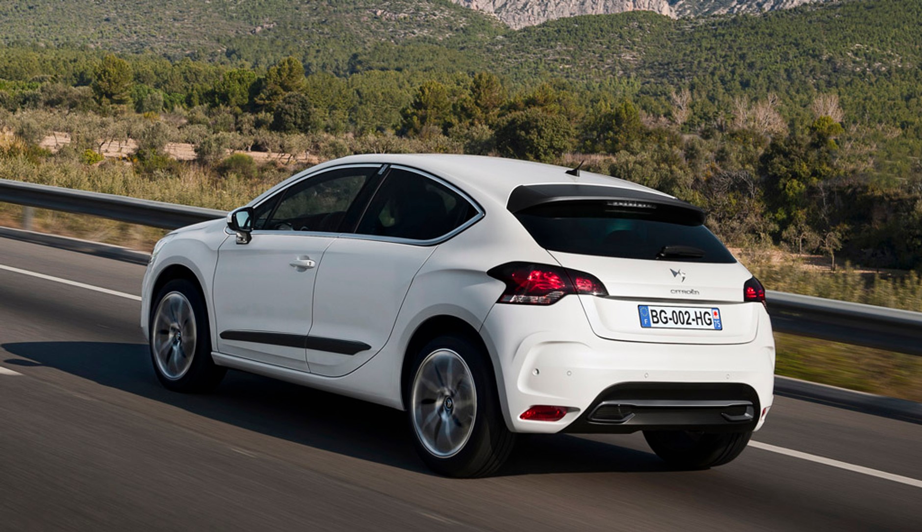 Citroen DS4: auto nie dla sztywniaków