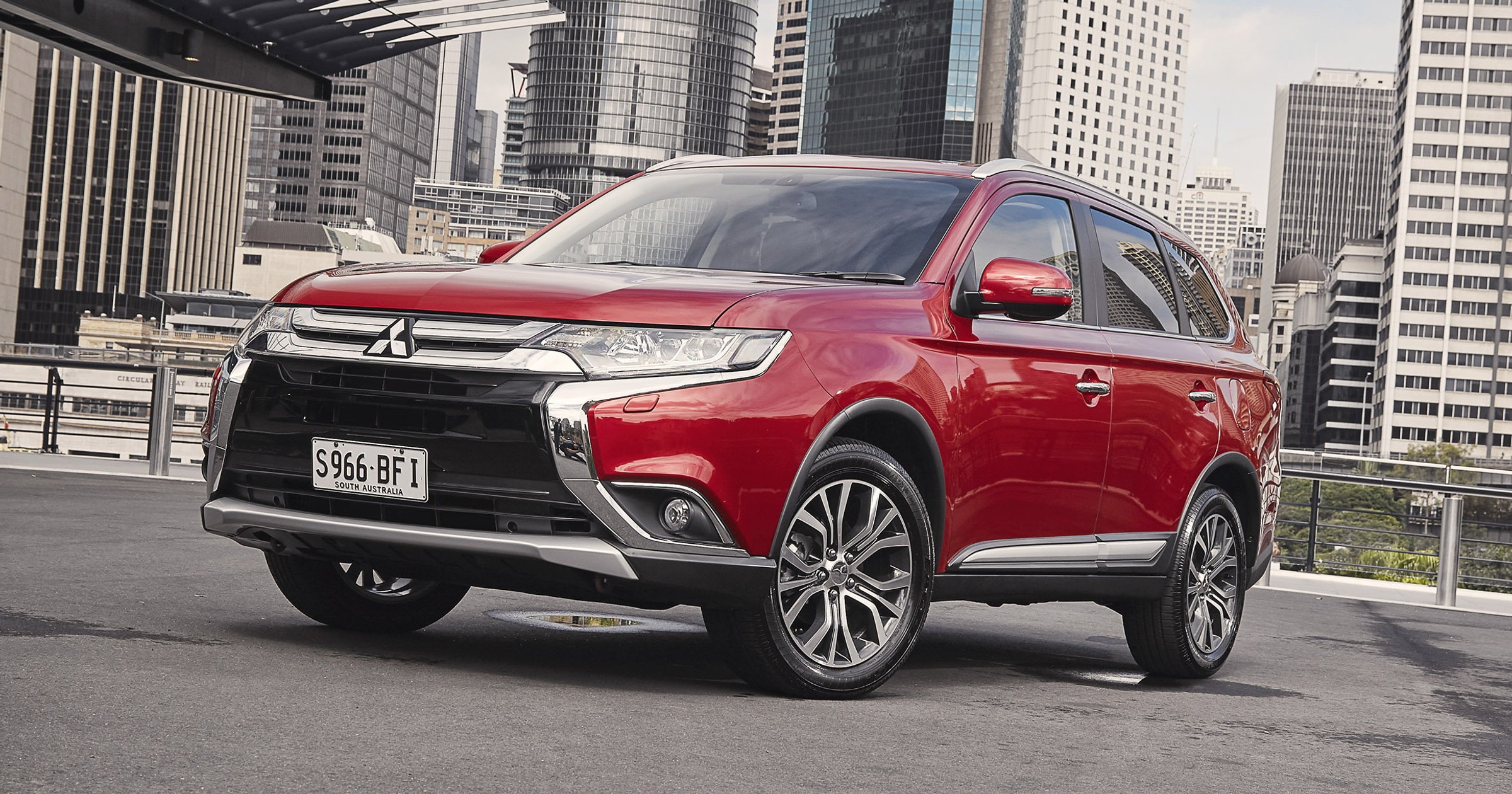 Mitsubishi Outlander PHEV