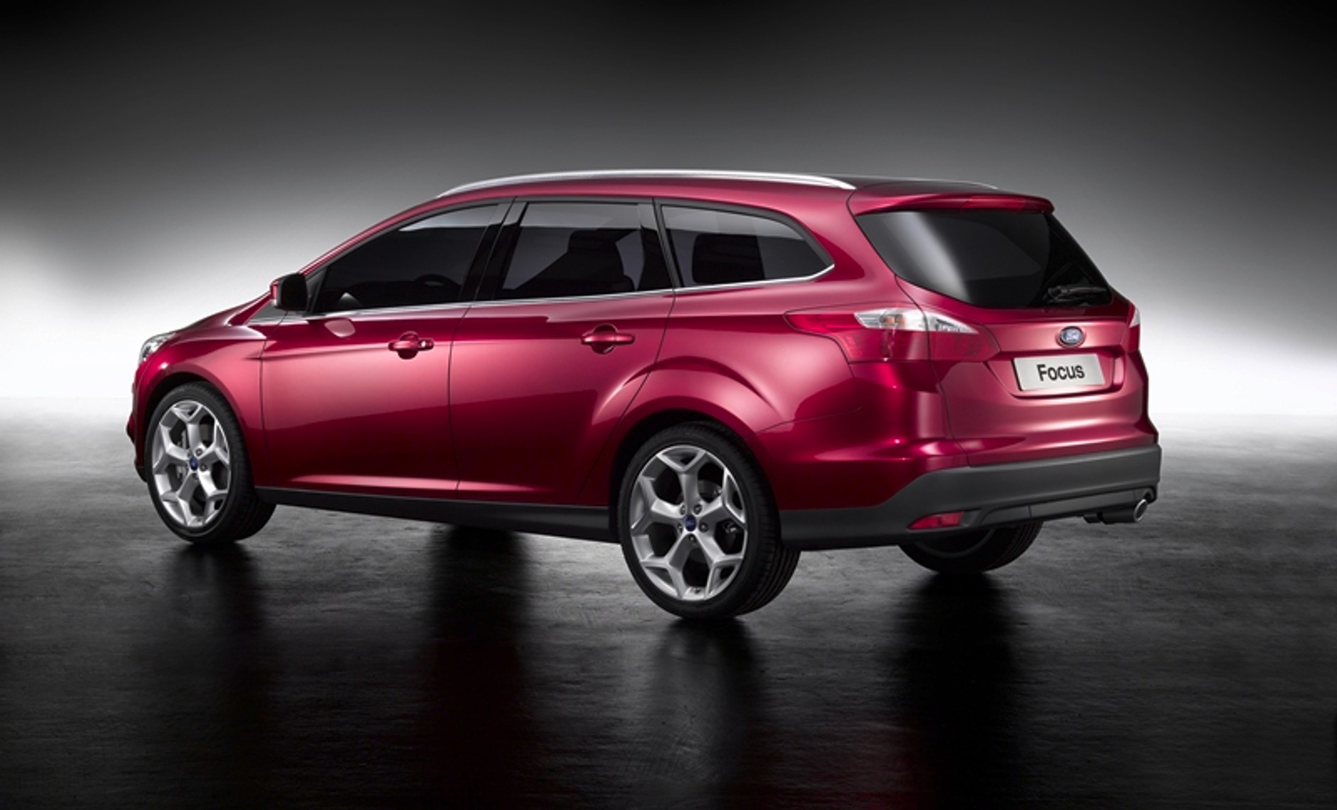 Ford Focus kombi – czy ktoś potrafi nazwać ten kolor?