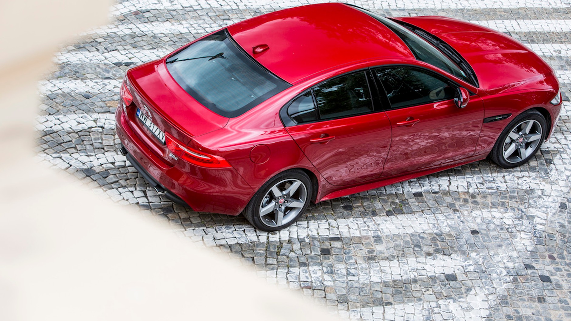 Jaguar XE 25d AWD R-Sport