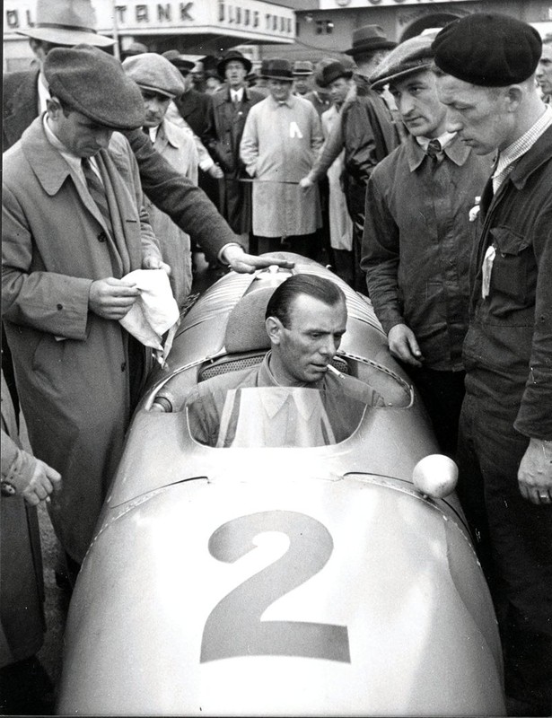 Auto Union: srebrne strzały z czterema kołami mają 75 lat