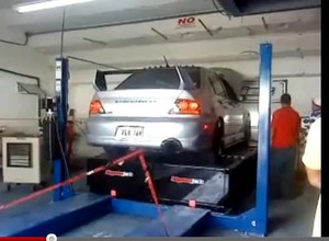 Wypadek Mitsubishi na hamowni