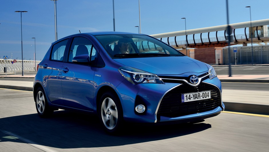 Toyota Yaris Hybrid 2014