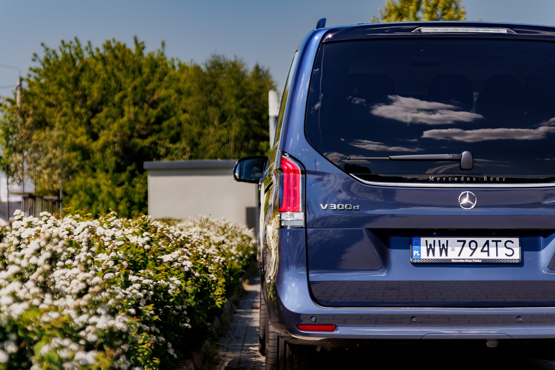 2024 Mercedes V300d