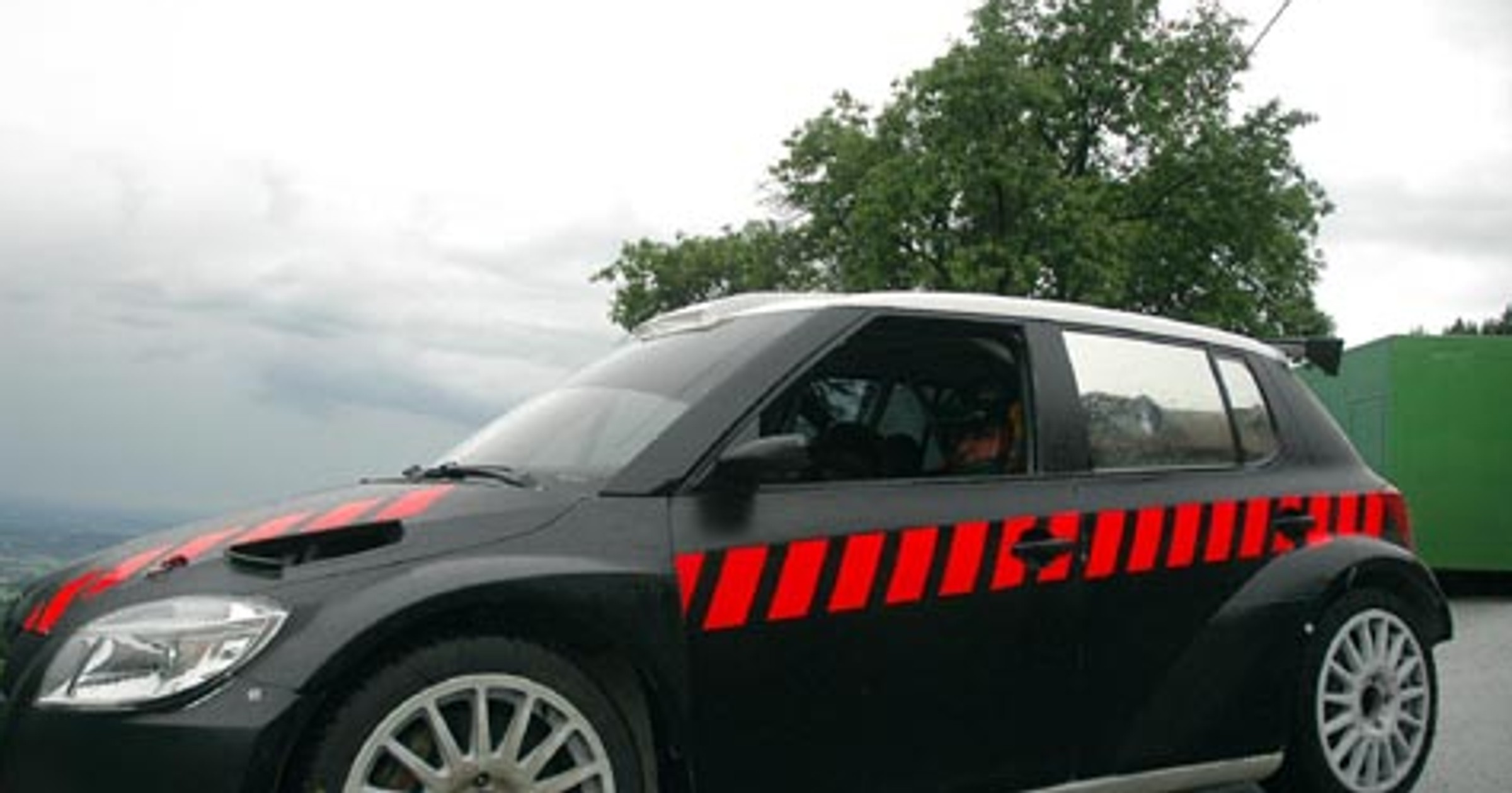 Carlos Sainz testuje Fabię S2000