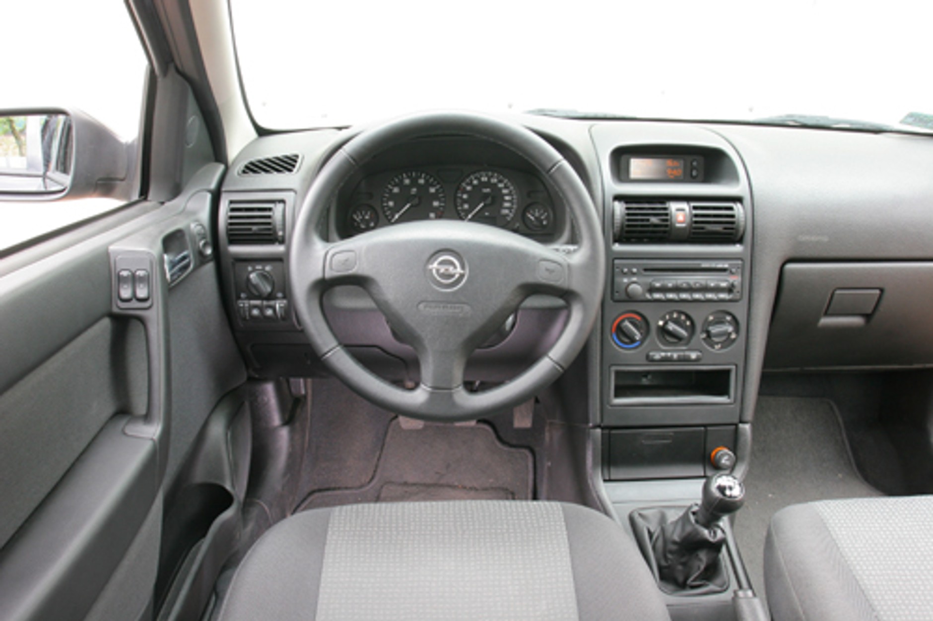 Poradnik kupującego. Co warto kupić Fiata Pandę, Skodę Fabię czy Opla Astrę?