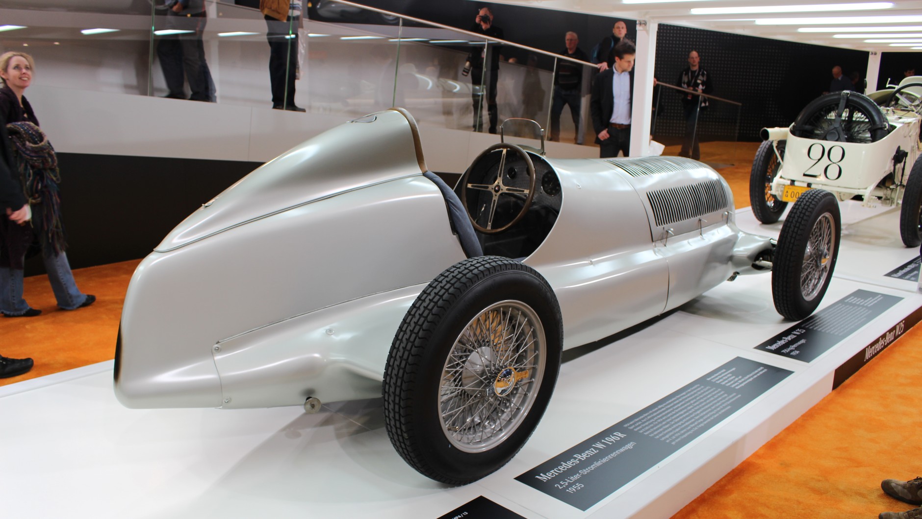 Mercedes W 25