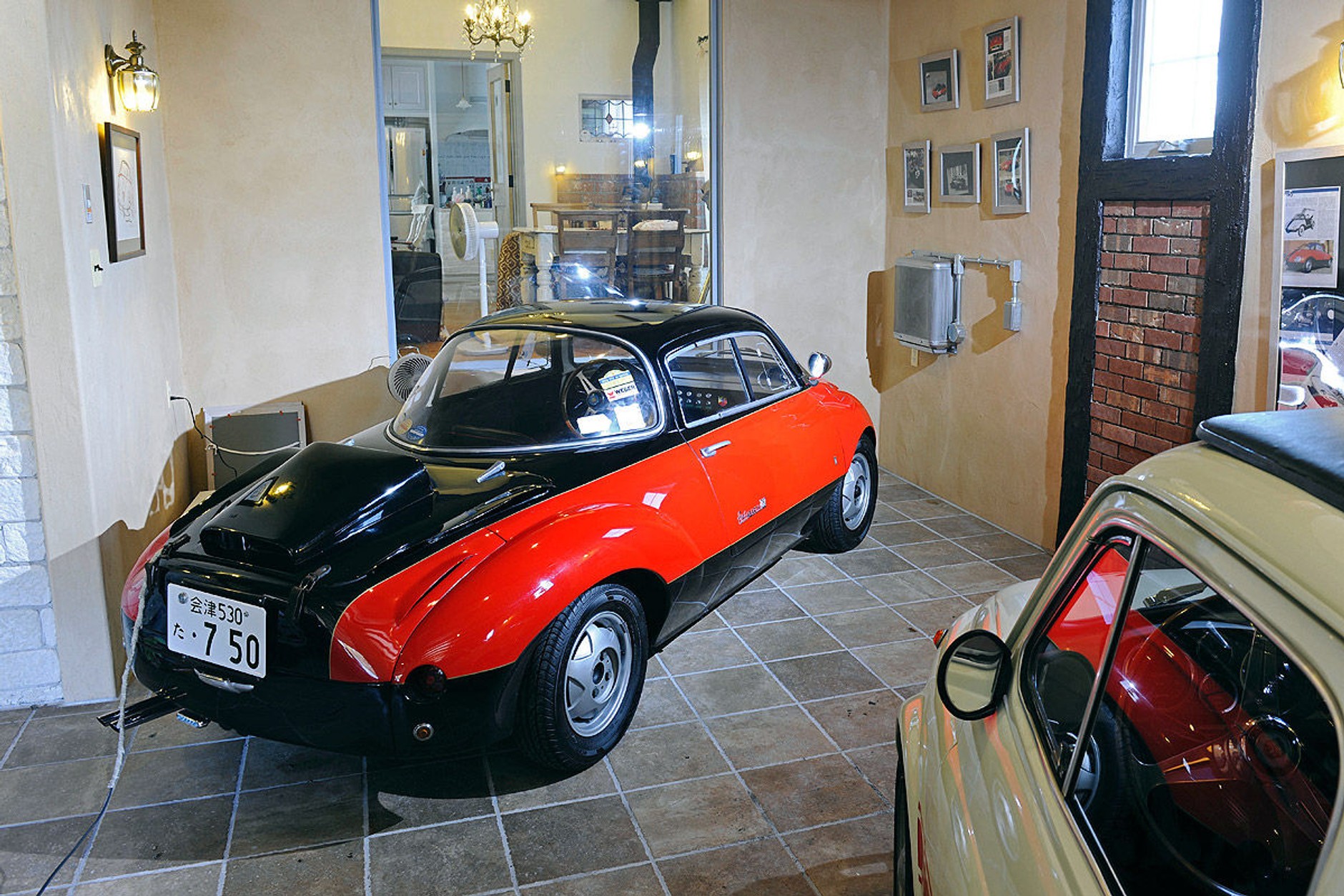 Pokój z widokiem na auto