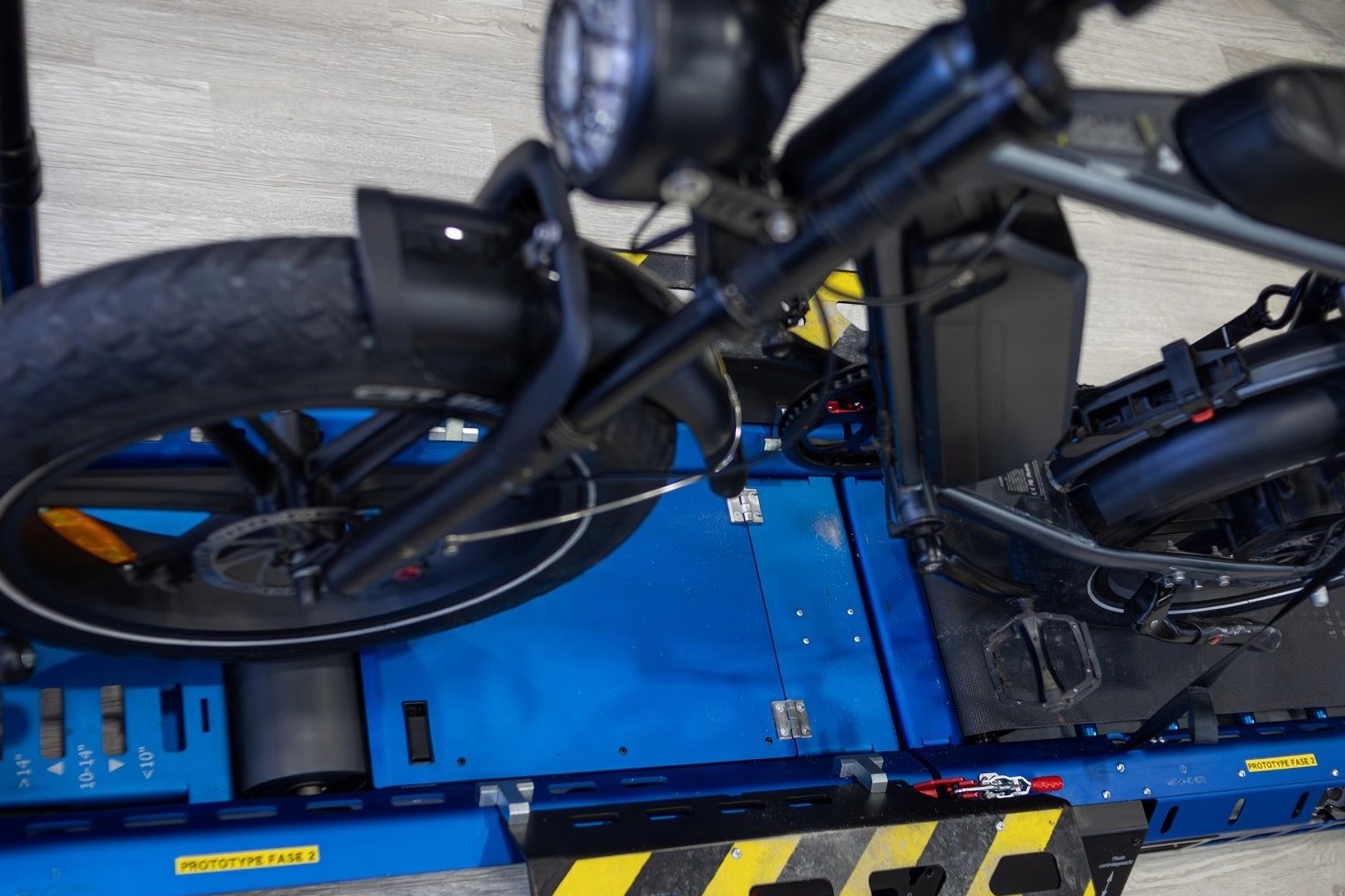 Zrobiło się ciepło i jeździmy różnymi pojazdami. "Ten też musi mieć OC?"