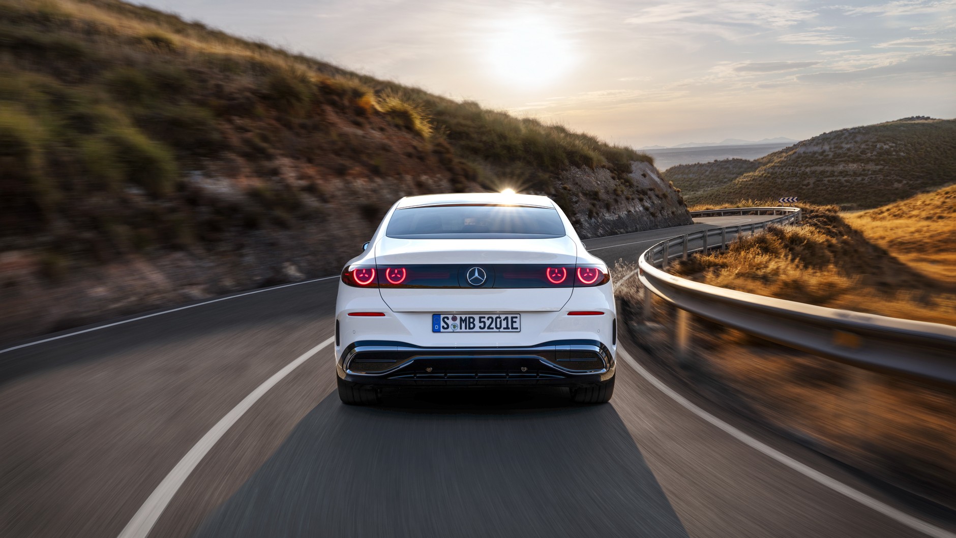 Mercedes‑Benz Klasy C 400 4MATIC Electric 2026