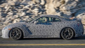 Nissan GT-R po face liftingu: debiut w Genewie