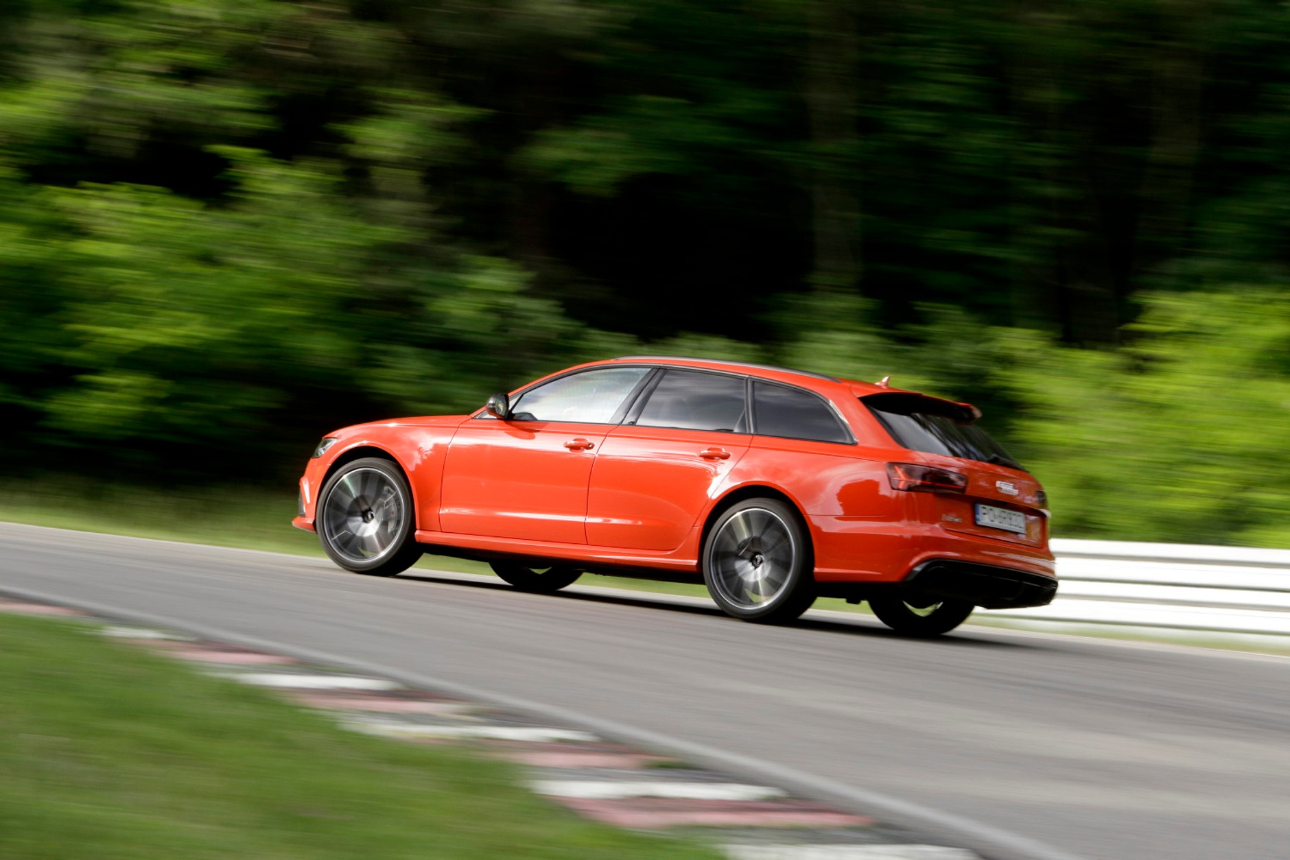 Audi RS6 Avant Performance