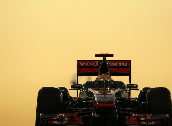 GP Abu Dhabi: Zwycięstwo Hamiltona, pech Vettela